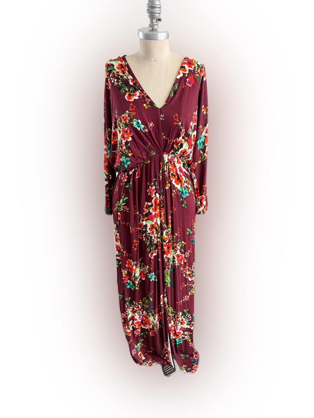 Felicity & Coco Burgundy Floral Long Sleeve Long Dress. Size Medium